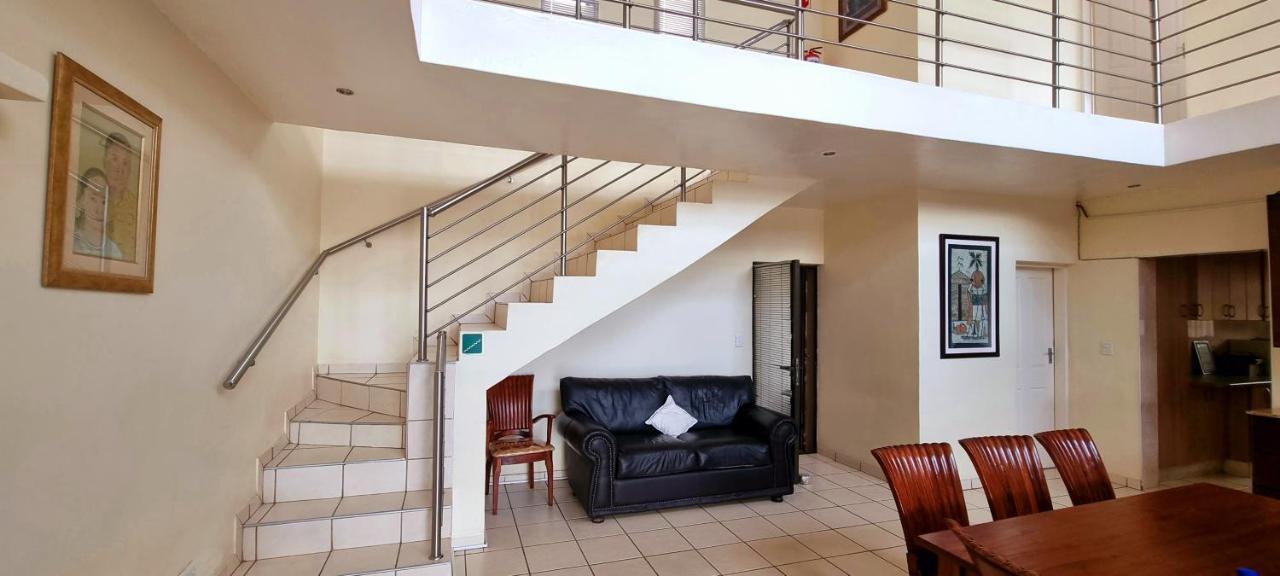 Asda Guesthouse Mogwase Εξωτερικό φωτογραφία